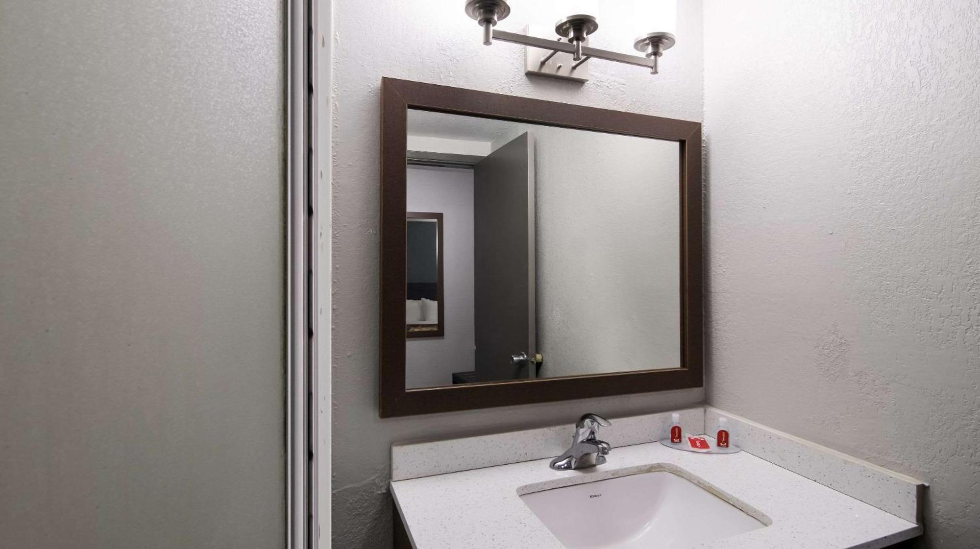 Econo Lodge Portage Εξωτερικό φωτογραφία